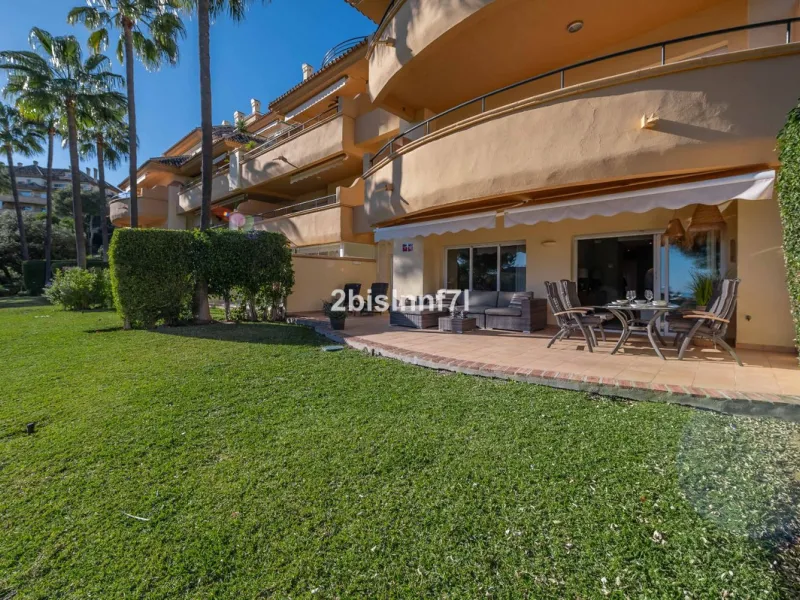 Apartment - Ground Floor Apartment в продаже в Marbella, Málaga. В доме 2 спален и 2 ванных комнат. Площадь дома 98 м²