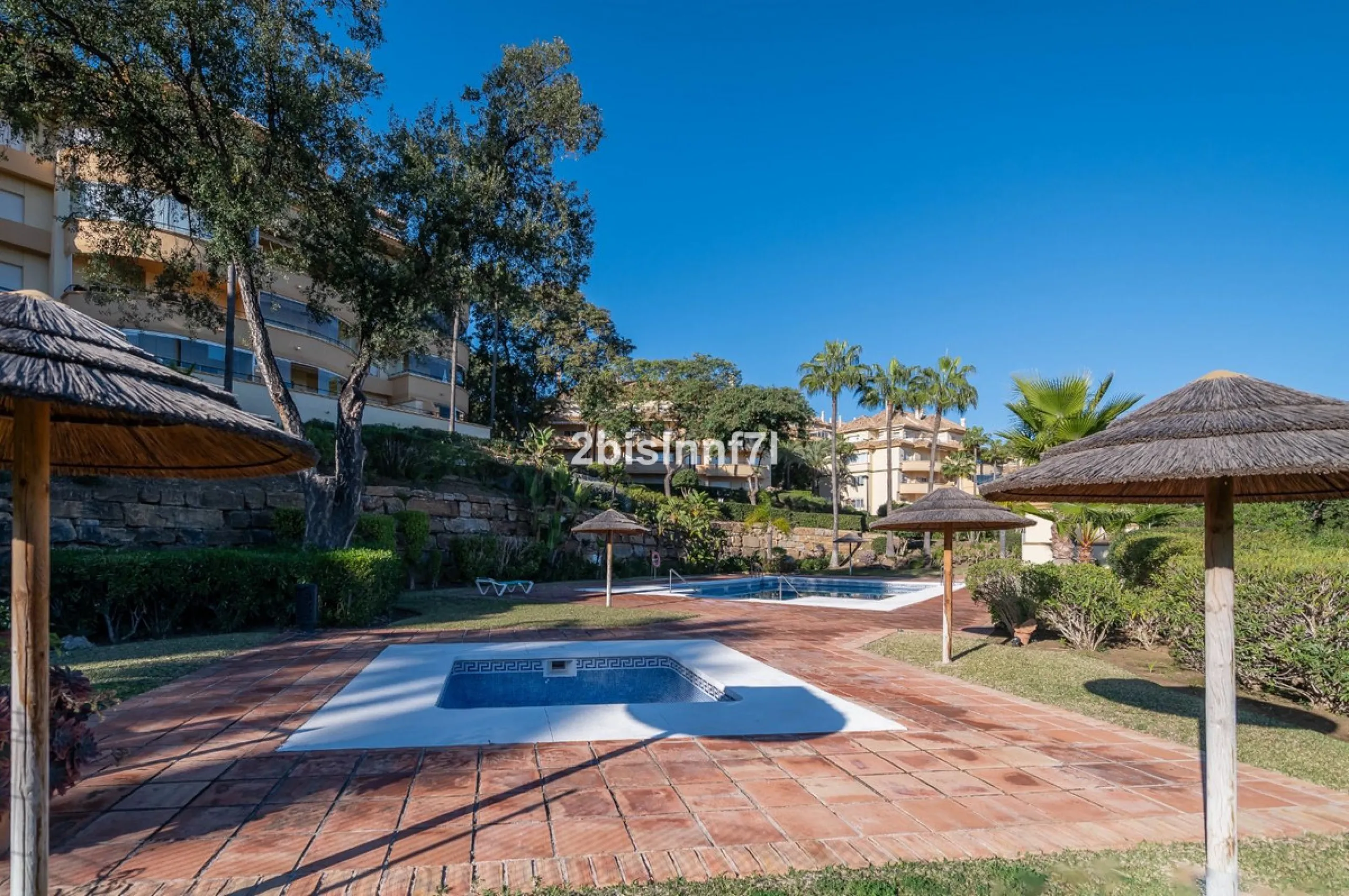 Apartment - Ground Floor Apartment в продаже в Marbella, Málaga. В доме 2 спален и 2 ванных комнат. Площадь дома 98 м²