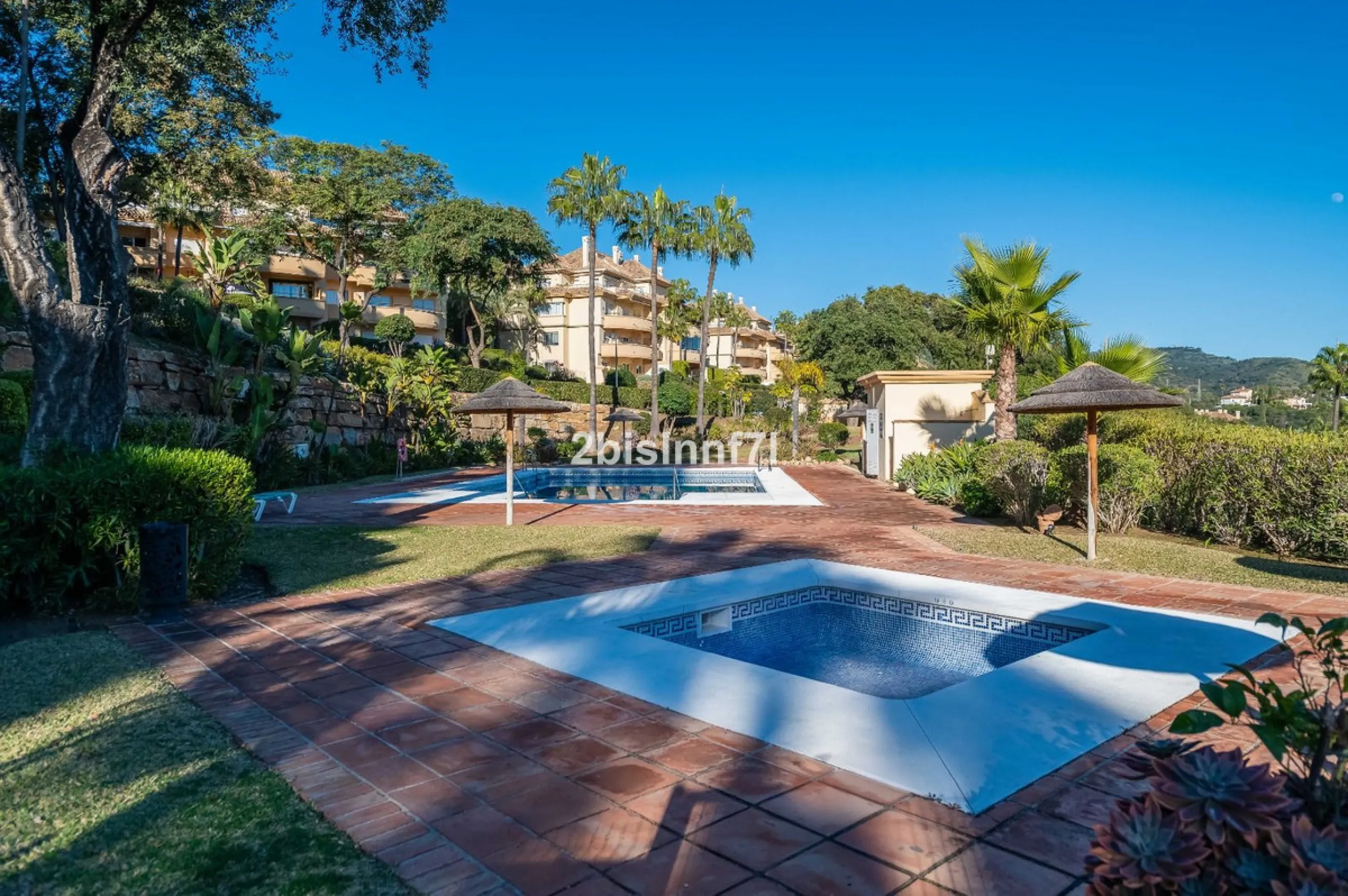 Apartment - Ground Floor Apartment в продаже в Marbella, Málaga. В доме 2 спален и 2 ванных комнат. Площадь дома 98 м²