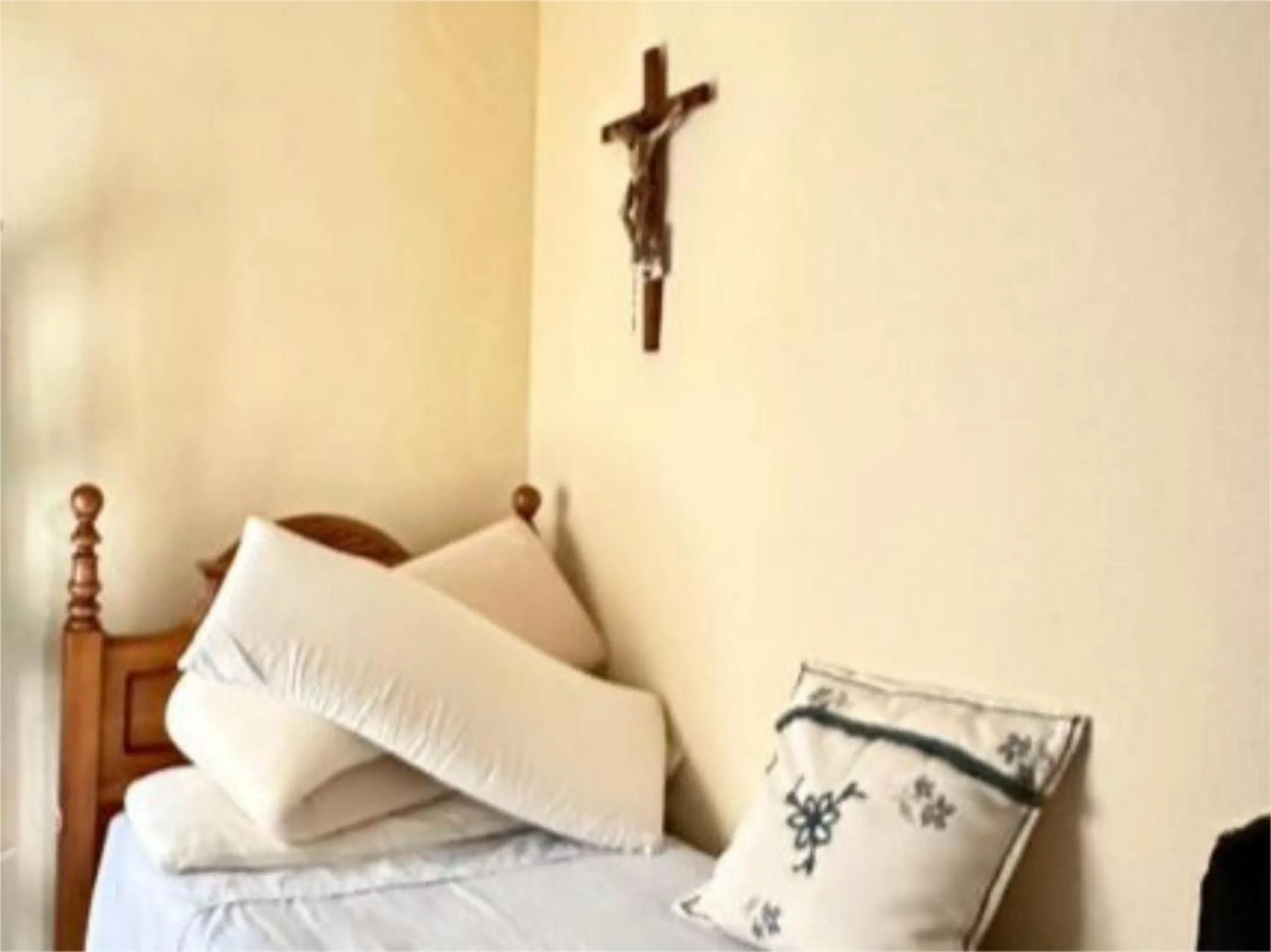 Apartment - Middle Floor Apartment в продаже в Torremolinos, Málaga. В доме 4 спален и 2 ванных комнат. Площадь дома 122 м²