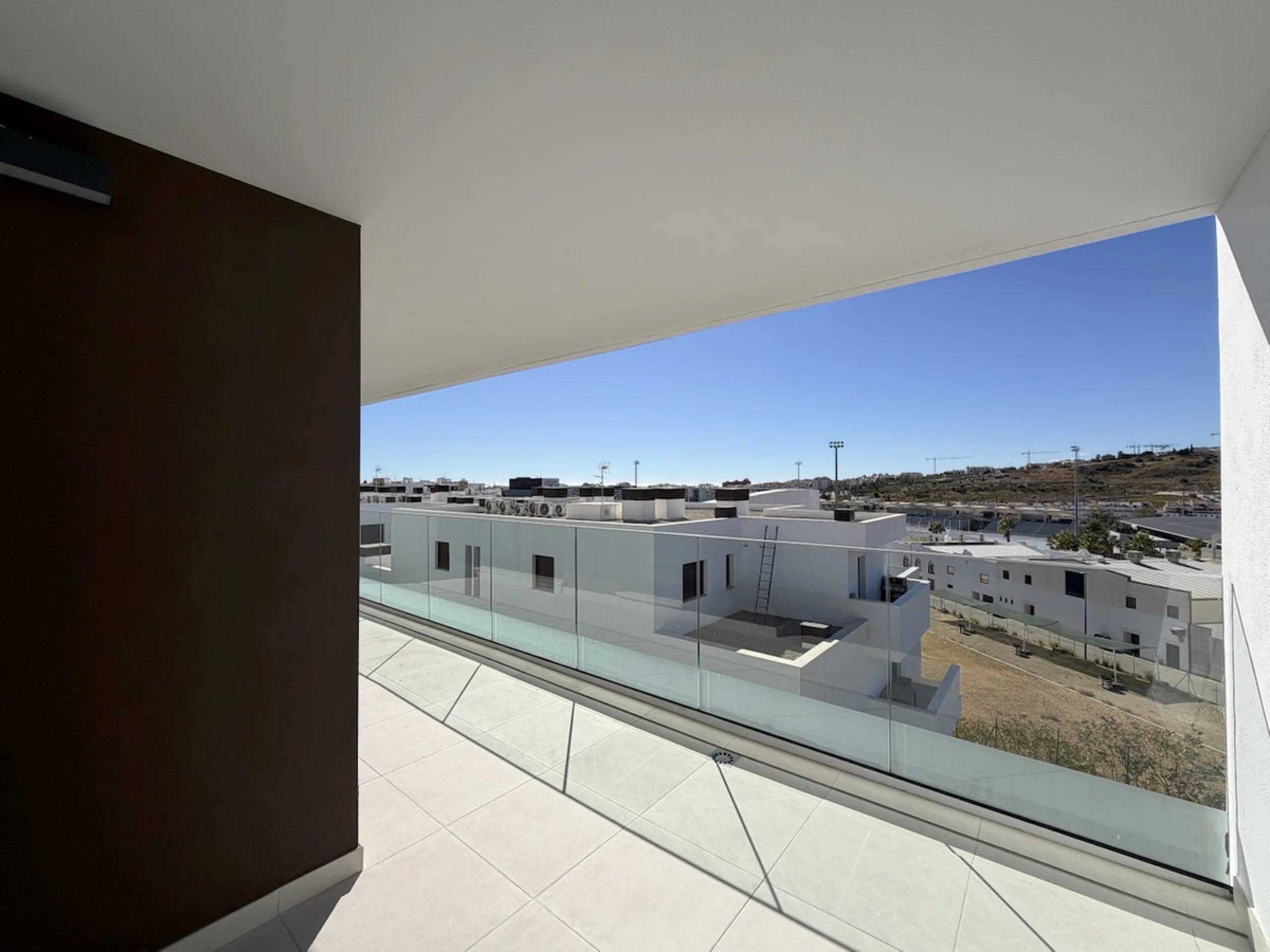 Nestled in the picturesque town of Estepona, Malaga, this newly built three-bedroom apartment offers a harmonious blend of modern design and convenience. Exclusively available through sole agency, this property is a prime example of contemporary living, b
