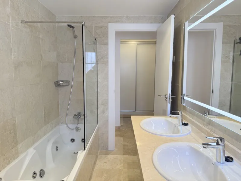 This elegant three-bedroom apartment with 2 private parkings is situated in the sought-after area of La Mairena, Marbella East, offering a harmonious blend of comfort, style, and convenience. The property boasts a generous built area of 148m² complemented