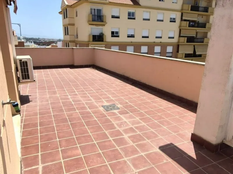 Exceptional Penthouse in the Heart of San Pedro Alcántara with Panoramic Mediterranean Views