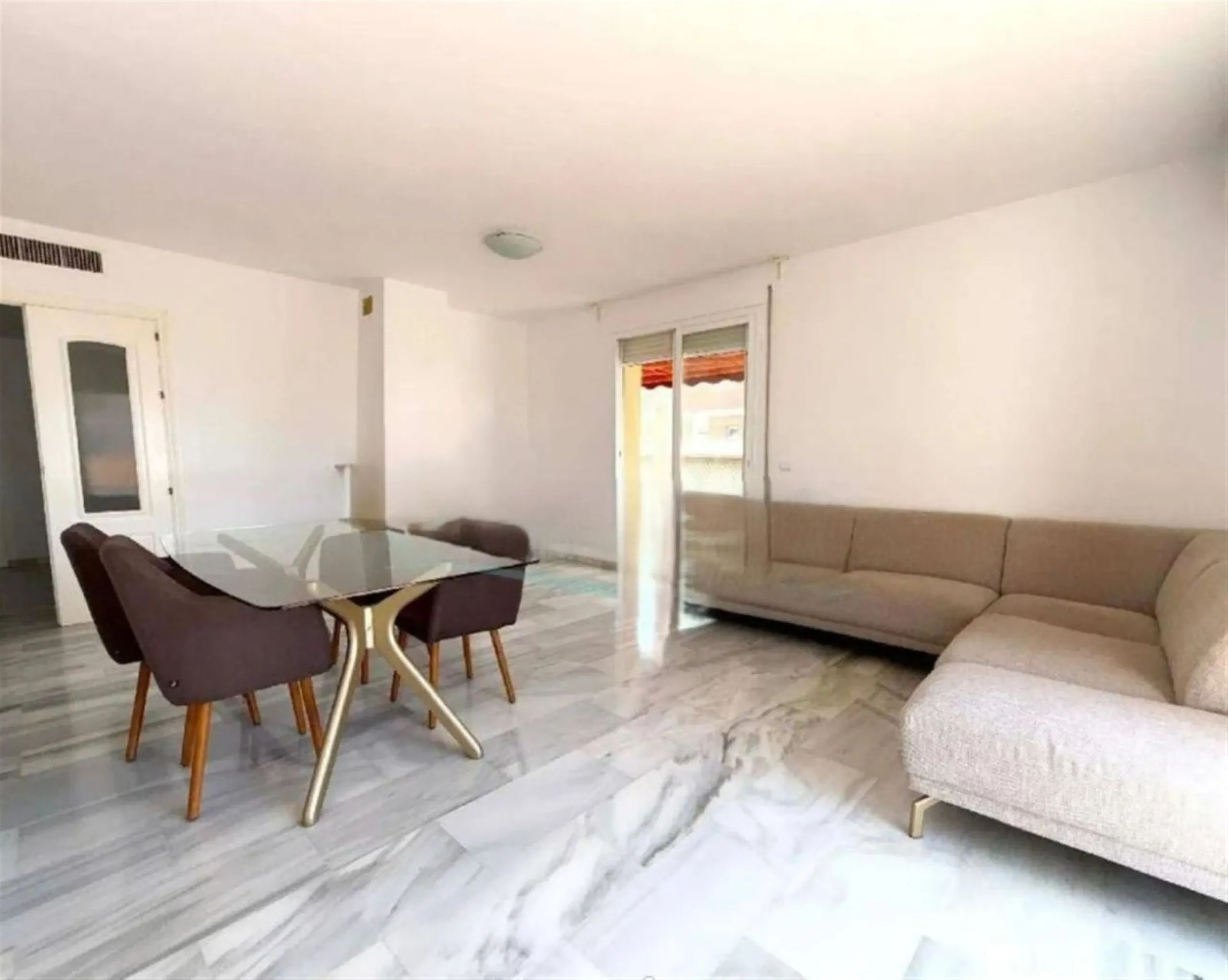 Exceptional Penthouse in the Heart of San Pedro Alcántara with Panoramic Mediterranean Views