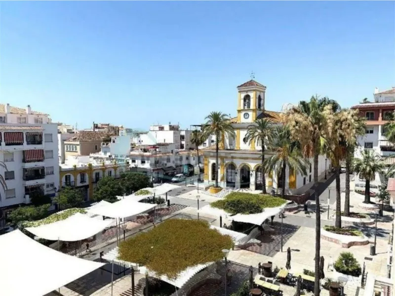 Exceptional Penthouse in the Heart of San Pedro Alcántara with Panoramic Mediterranean Views