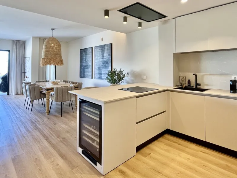 Fully Renovated 3-Bedroom House by Interior Designer in La Mairena – Marbella