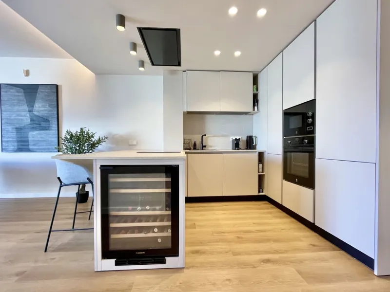 Fully Renovated 3-Bedroom House by Interior Designer in La Mairena – Marbella