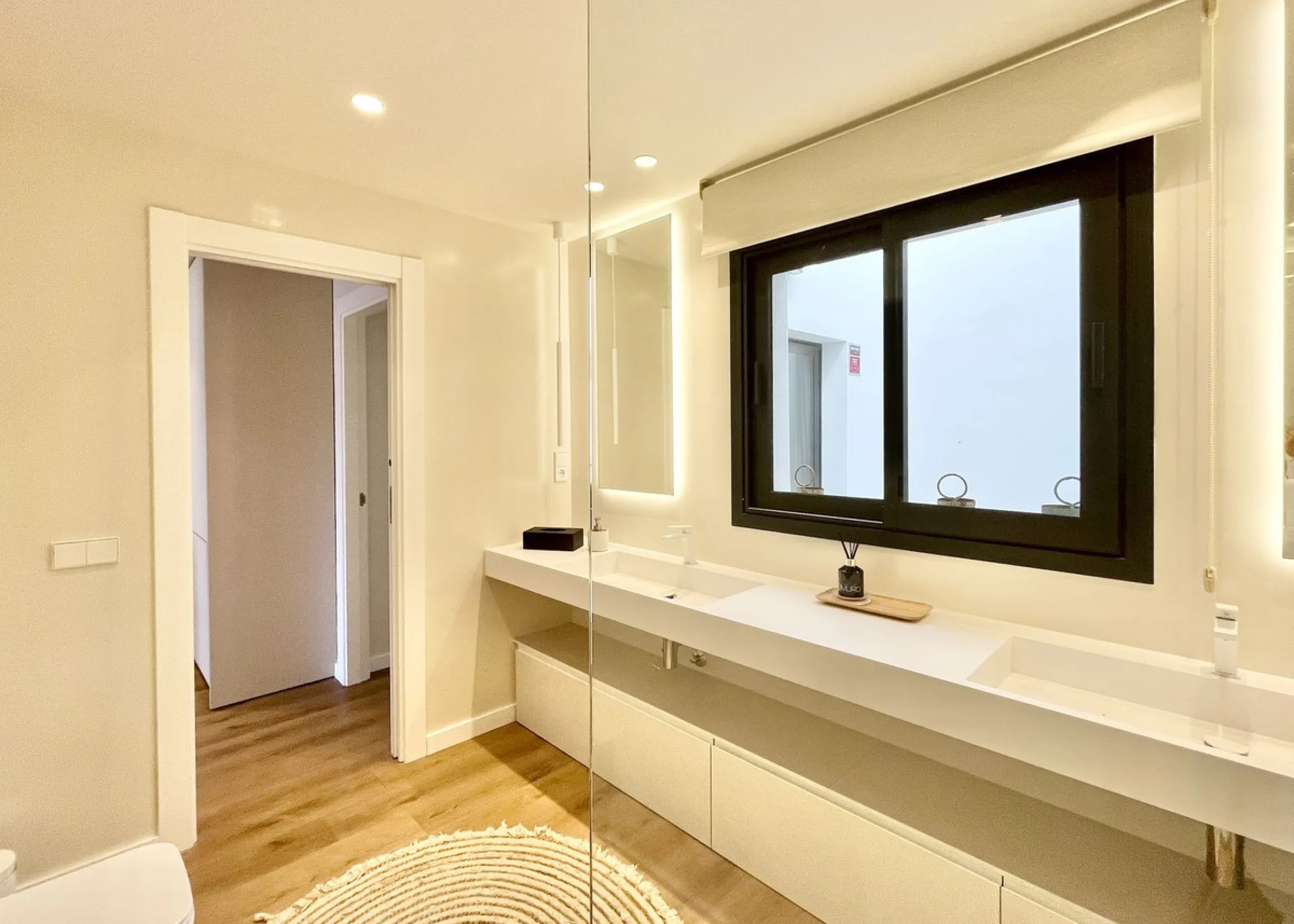 Fully Renovated 3-Bedroom House by Interior Designer in La Mairena – Marbella