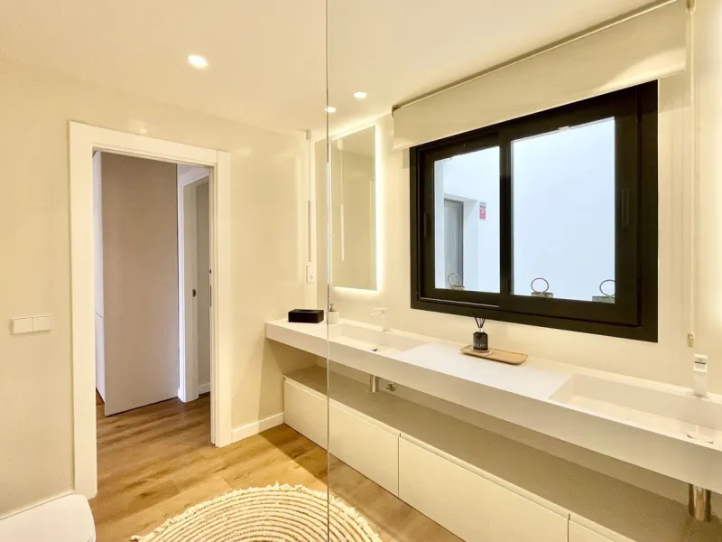 Fully Renovated 3-Bedroom House by Interior Designer in La Mairena – Marbella