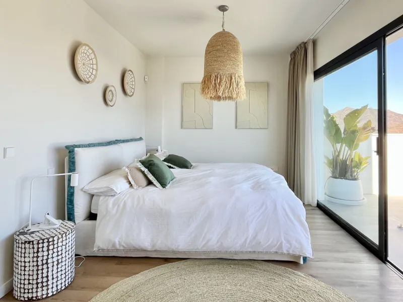 Fully Renovated 3-Bedroom House by Interior Designer in La Mairena – Marbella