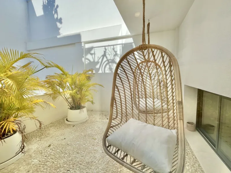 Fully Renovated 3-Bedroom House by Interior Designer in La Mairena – Marbella