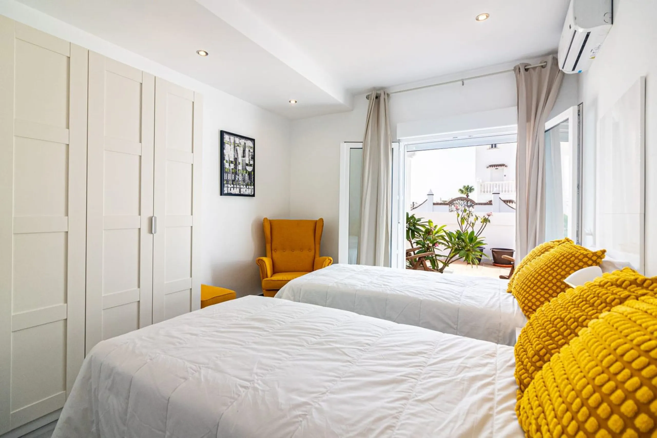 If you like to live right next to the beach in a quiet area of independent villas this is a perfect place for you.