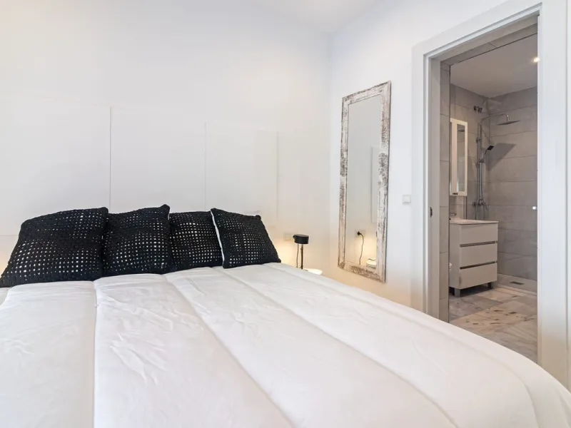 If you like to live right next to the beach in a quiet area of independent villas this is a perfect place for you.