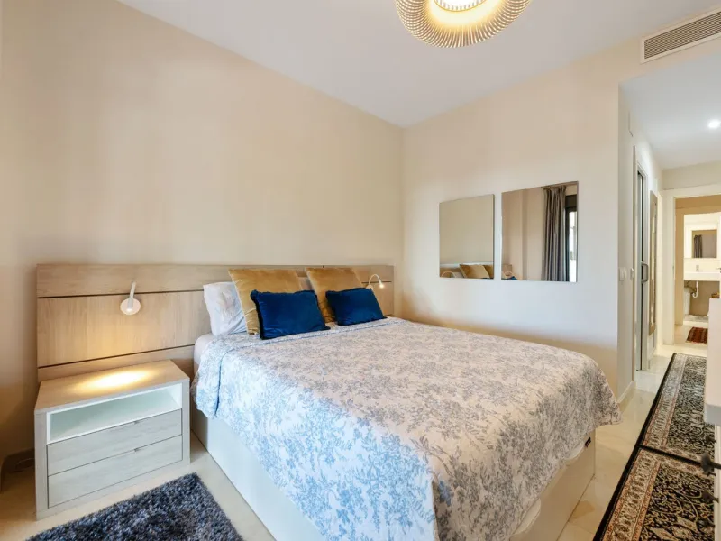 Apartment - Middle Floor Apartment в продаже в Málaga, Málaga. В доме 2 спален и 2 ванных комнат. Площадь дома 139 м²