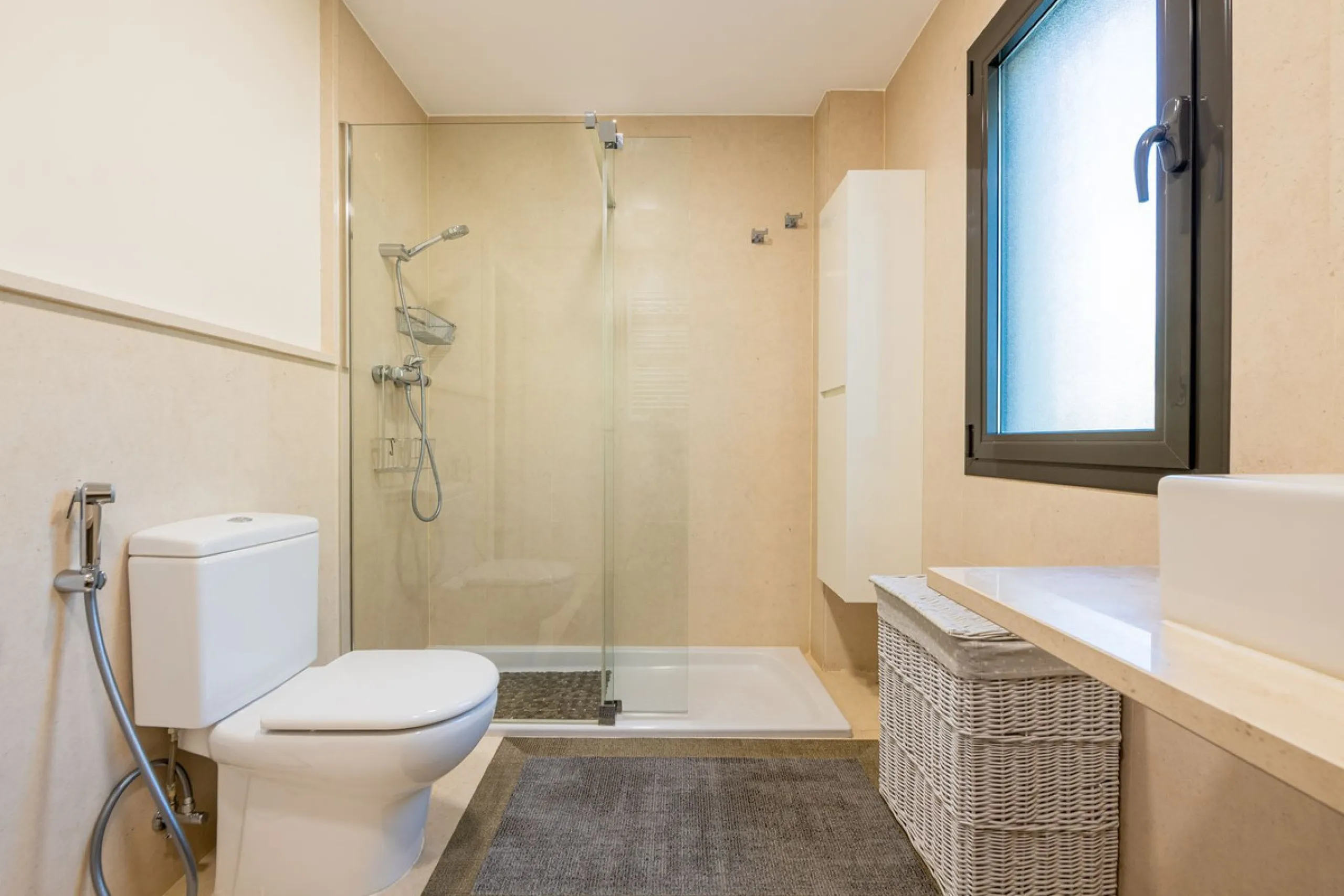 Apartment - Middle Floor Apartment в продаже в Málaga, Málaga. В доме 2 спален и 2 ванных комнат. Площадь дома 139 м²