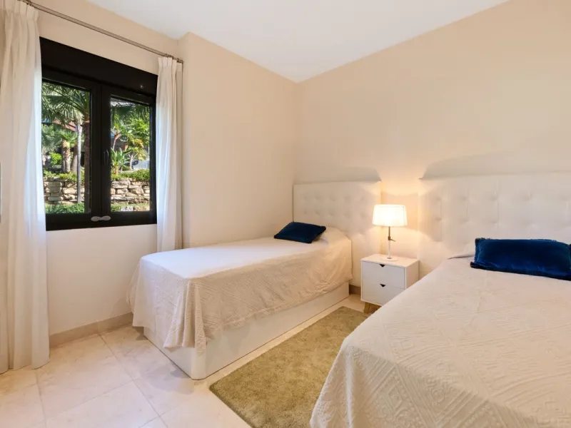 Apartment - Middle Floor Apartment в продаже в Málaga, Málaga. В доме 2 спален и 2 ванных комнат. Площадь дома 139 м²