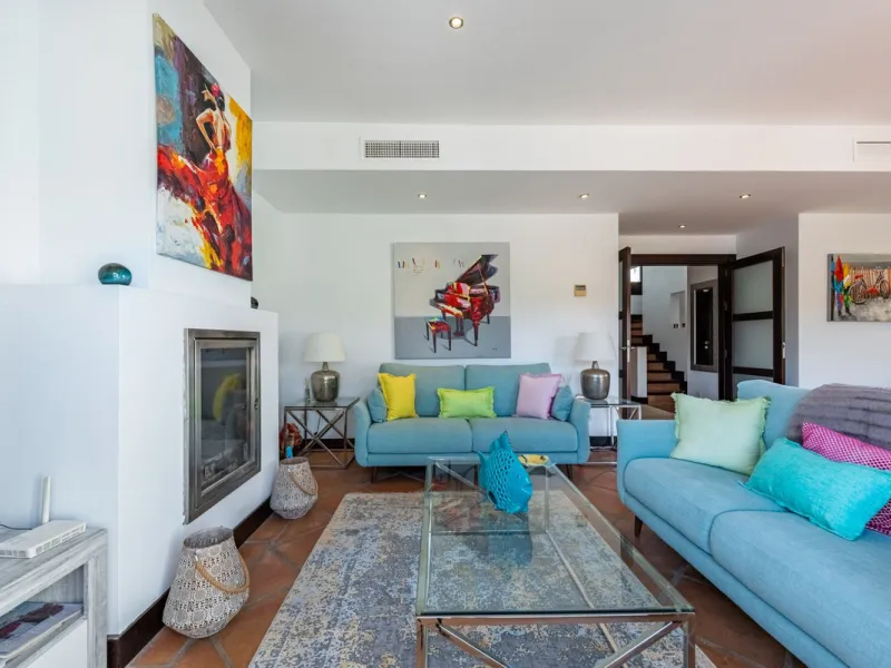 Elegant Four-Bedroom House in El Casar, Benahavís