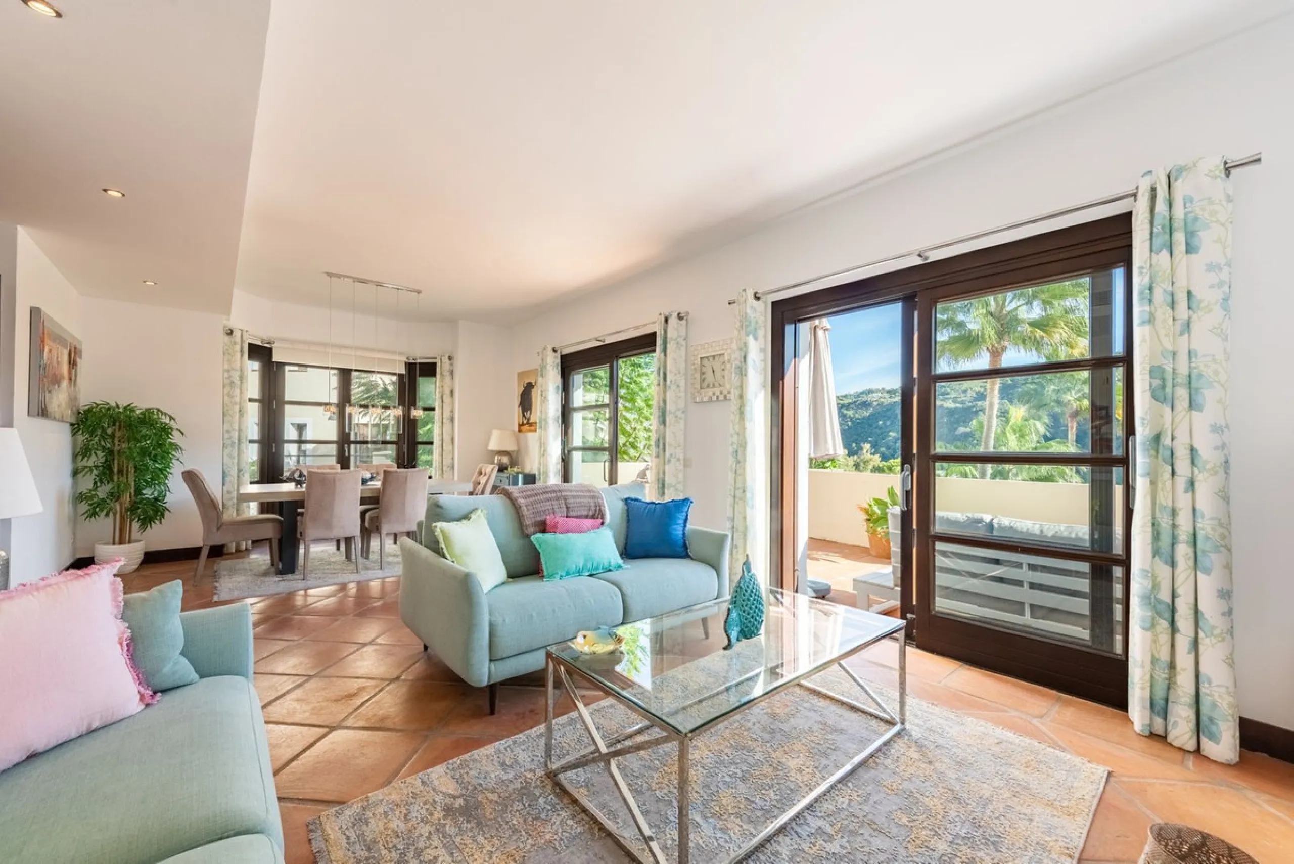 Elegant Four-Bedroom House in El Casar, Benahavís