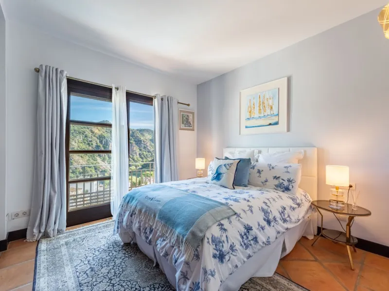Elegant Four-Bedroom House in El Casar, Benahavís