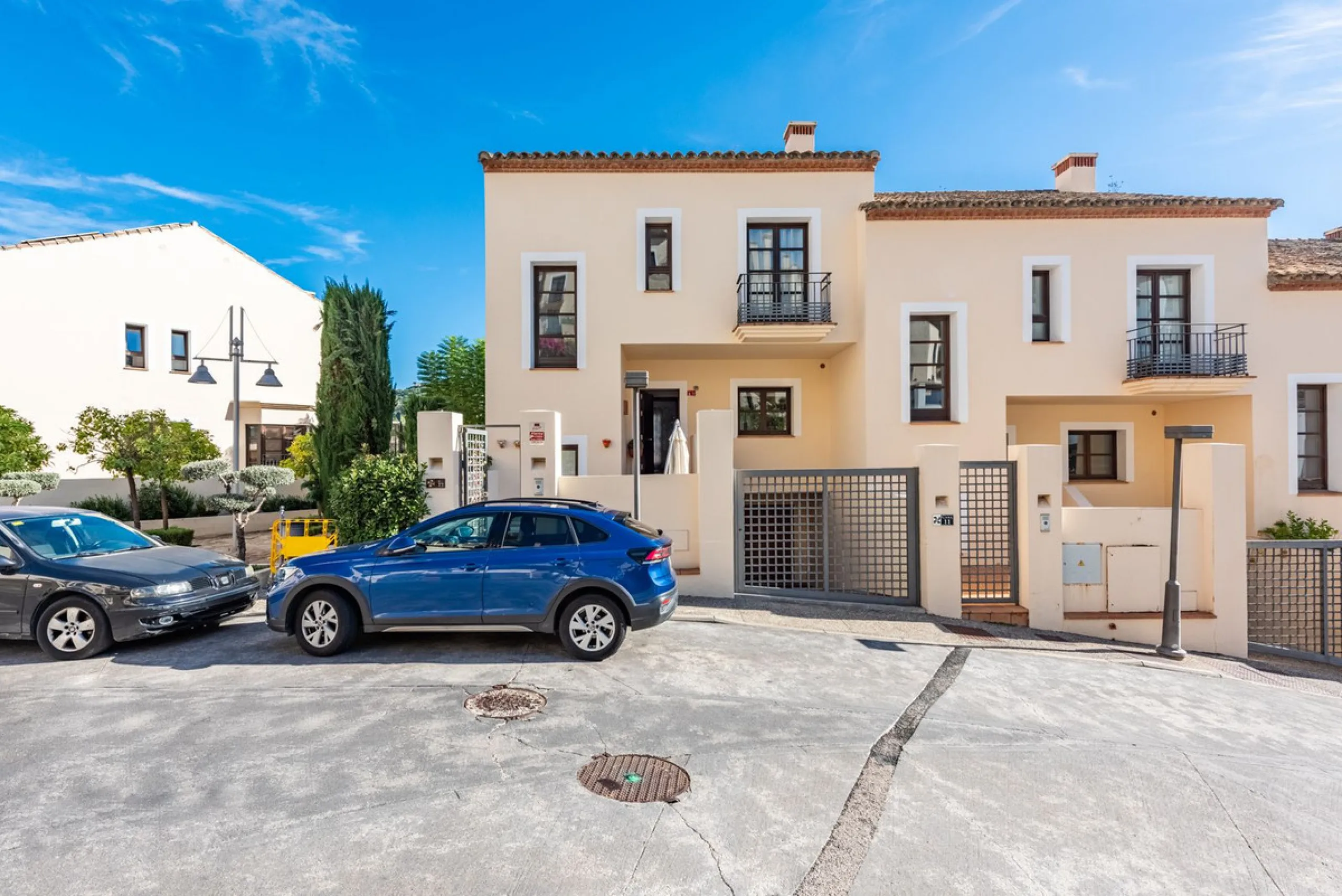 Elegant Four-Bedroom House in El Casar, Benahavís