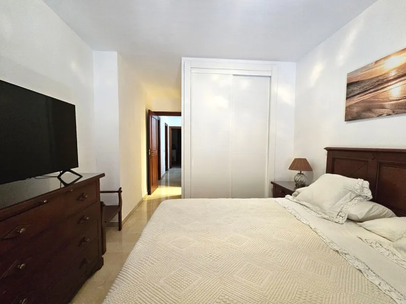 This charming and traditional Andalucian townhouse is located within Benahavis village, a short walk into the centre where you have a large selection of restaurants, bars and all other amenities.