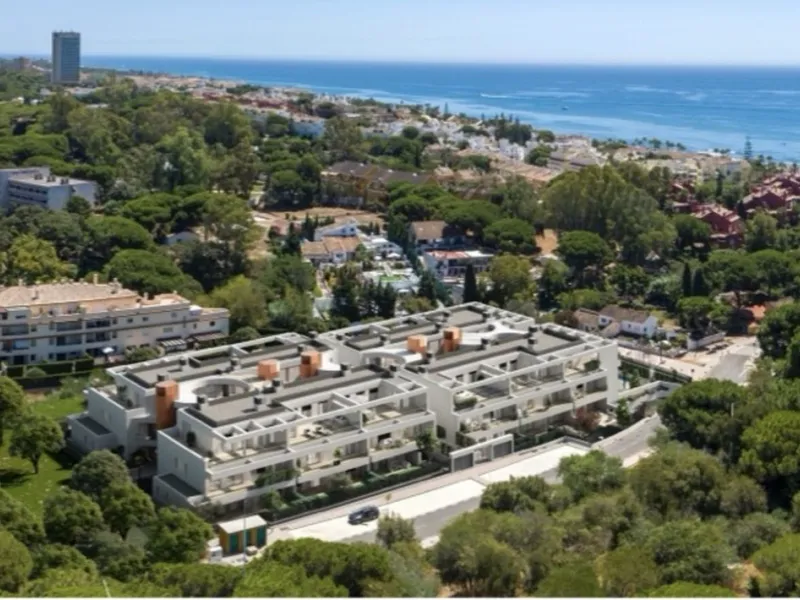 Exclusive Penthouse – Just 200 Metres from Elviria Beach