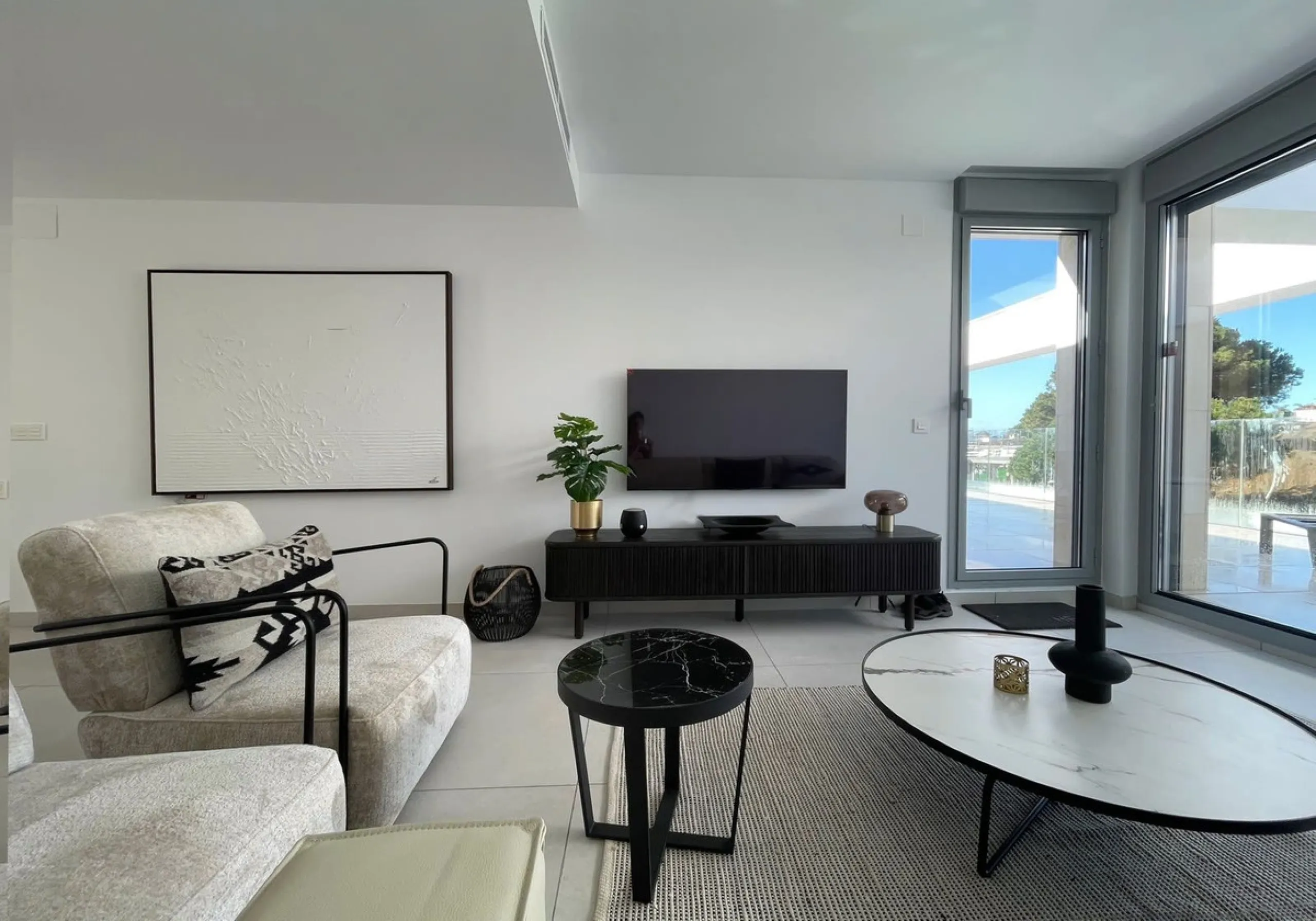 Exclusive Penthouse – Just 200 Metres from Elviria Beach