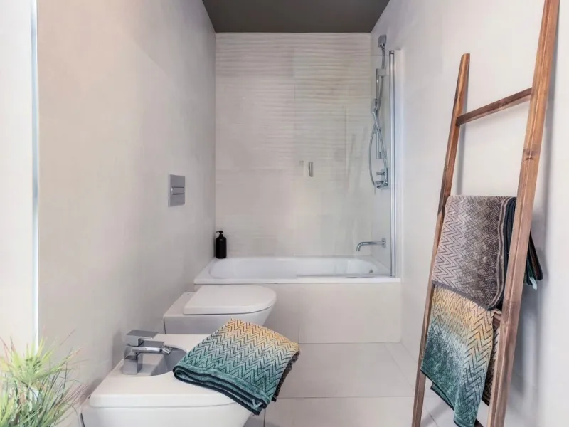 Exclusive Penthouse – Just 200 Metres from Elviria Beach
