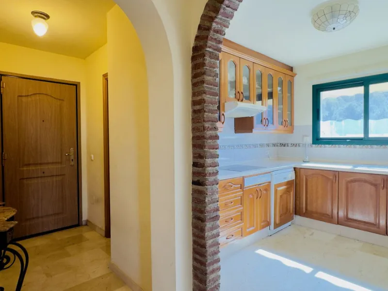 Corner townhouse with stunning sea views, large private garden and great potential – Buena Vista, Mijas