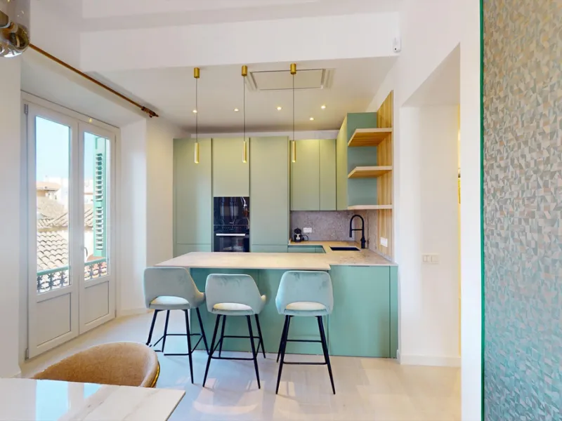 Experience this beautifully renovated top floor apartment in a stylish blend of luxury, aristocracy, and modern design. Located on the third floor (with elevator access), this south-west facing apartment is flooded with natural light and boasts high ceili