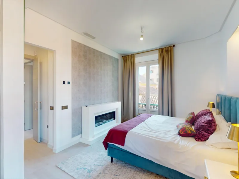 Experience this beautifully renovated top floor apartment in a stylish blend of luxury, aristocracy, and modern design. Located on the third floor (with elevator access), this south-west facing apartment is flooded with natural light and boasts high ceili