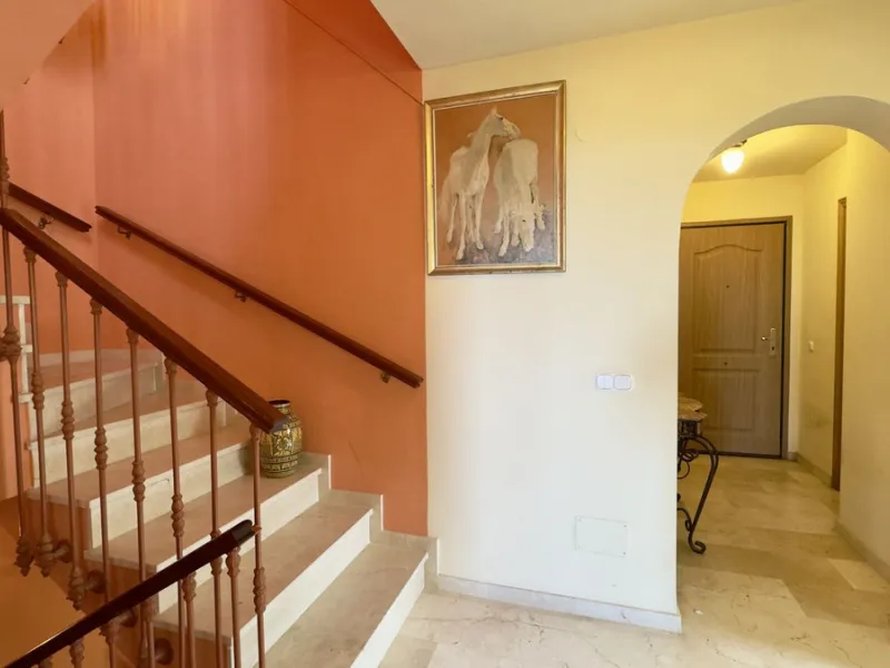 Corner townhouse with stunning sea views, large private garden and great potential – Buena Vista, Mijas