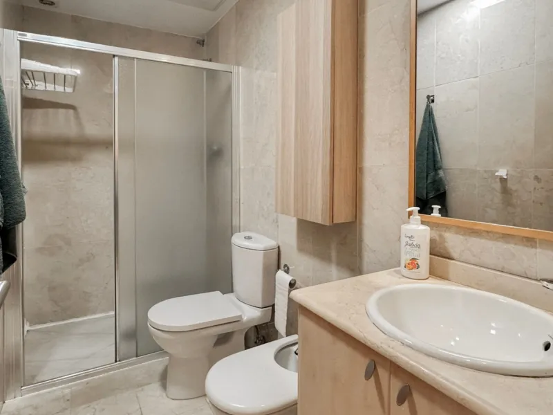 Apartment - Ground Floor Apartment в продаже в Málaga, Málaga. В доме 1 спален и 1 ванных комнат. Площадь дома 58 м²
