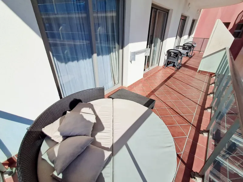 Apartment - Middle Floor Apartment в продаже в Benalmadena, Málaga. В доме 2 спален и 2 ванных комнат. Площадь дома 138 м²