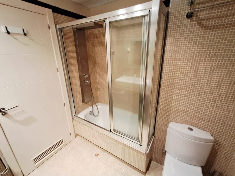 Apartment - Middle Floor Apartment в продаже в Benalmadena, Málaga. В доме 2 спален и 2 ванных комнат. Площадь дома 138 м²