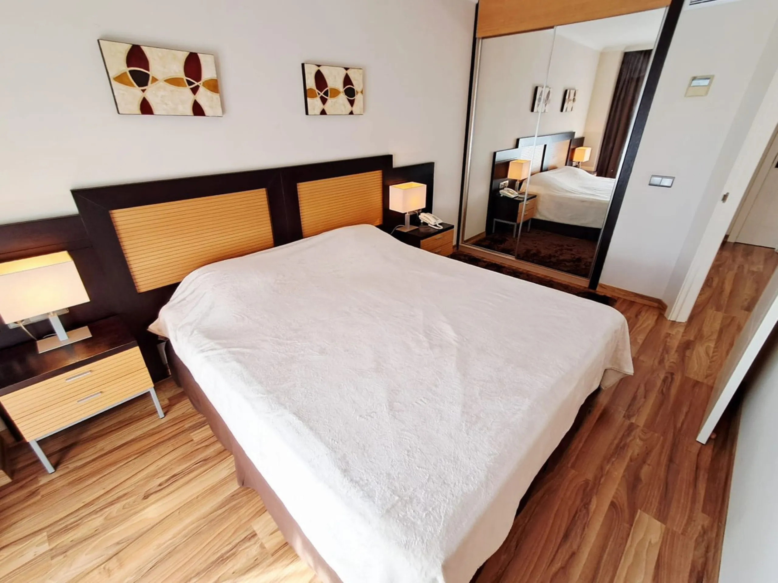 Apartment - Middle Floor Apartment в продаже в Benalmadena, Málaga. В доме 2 спален и 2 ванных комнат. Площадь дома 138 м²