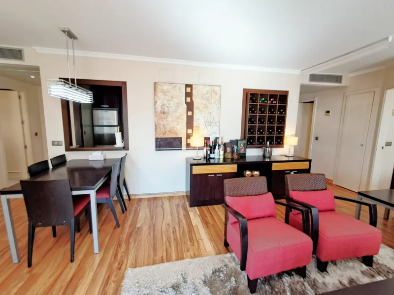 Apartment - Middle Floor Apartment в продаже в Benalmadena, Málaga. В доме 2 спален и 2 ванных комнат. Площадь дома 138 м²