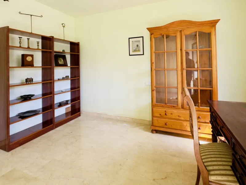 Corner townhouse with stunning sea views, large private garden and great potential – Buena Vista, Mijas