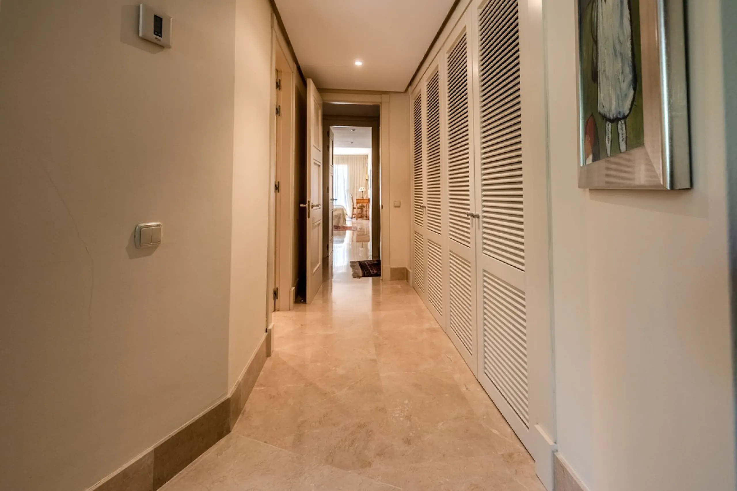 Luxury high quality apartment for sale in the area of Rio Real, in the Urb GOLF GARDENS.