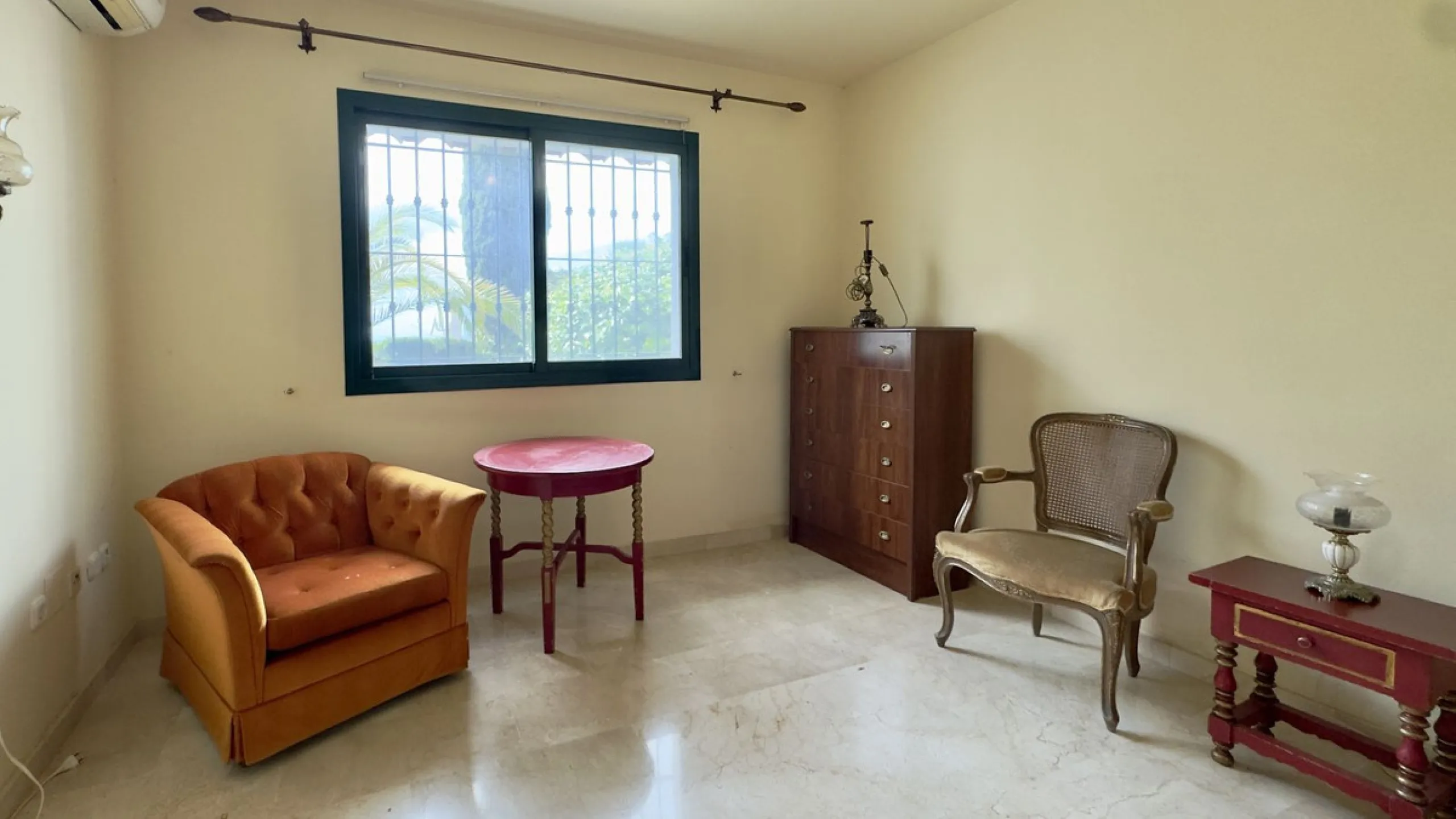 Corner townhouse with stunning sea views, large private garden and great potential – Buena Vista, Mijas