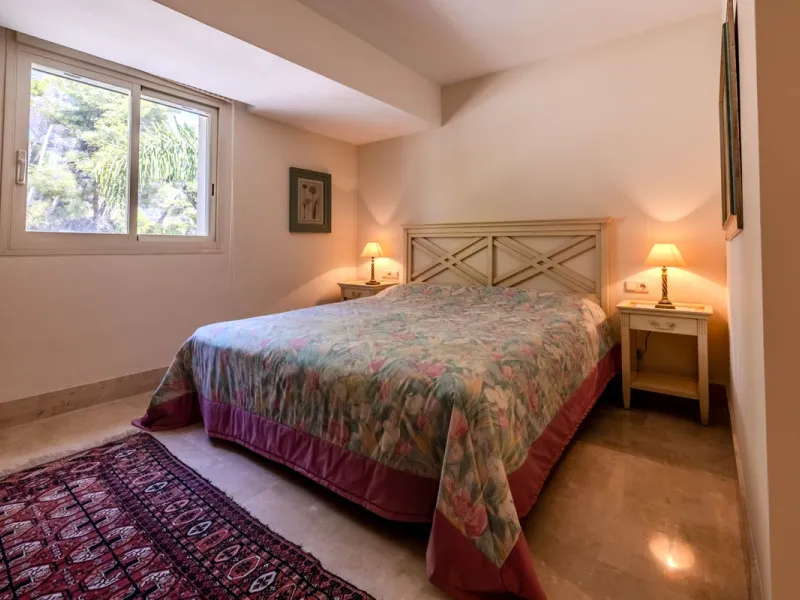 Luxury high quality apartment for sale in the area of Rio Real, in the Urb GOLF GARDENS.