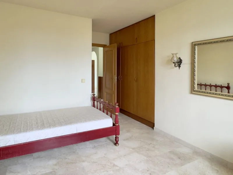 Corner townhouse with stunning sea views, large private garden and great potential – Buena Vista, Mijas