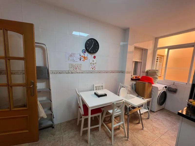 Apartment - Middle Floor Apartment в продаже в Mijas, Málaga. В доме 2 спален и 2 ванных комнат. Площадь дома 74 м²