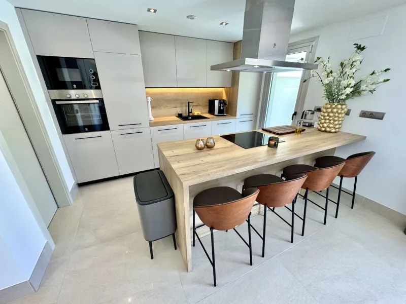 Spectacular (2024 Built) 3 bed luxury garden apartment set in La Cala Golf Resorts's latest new development. Only 7 mins walk to clubhouse / Spa & 10 mins drive to beach.
