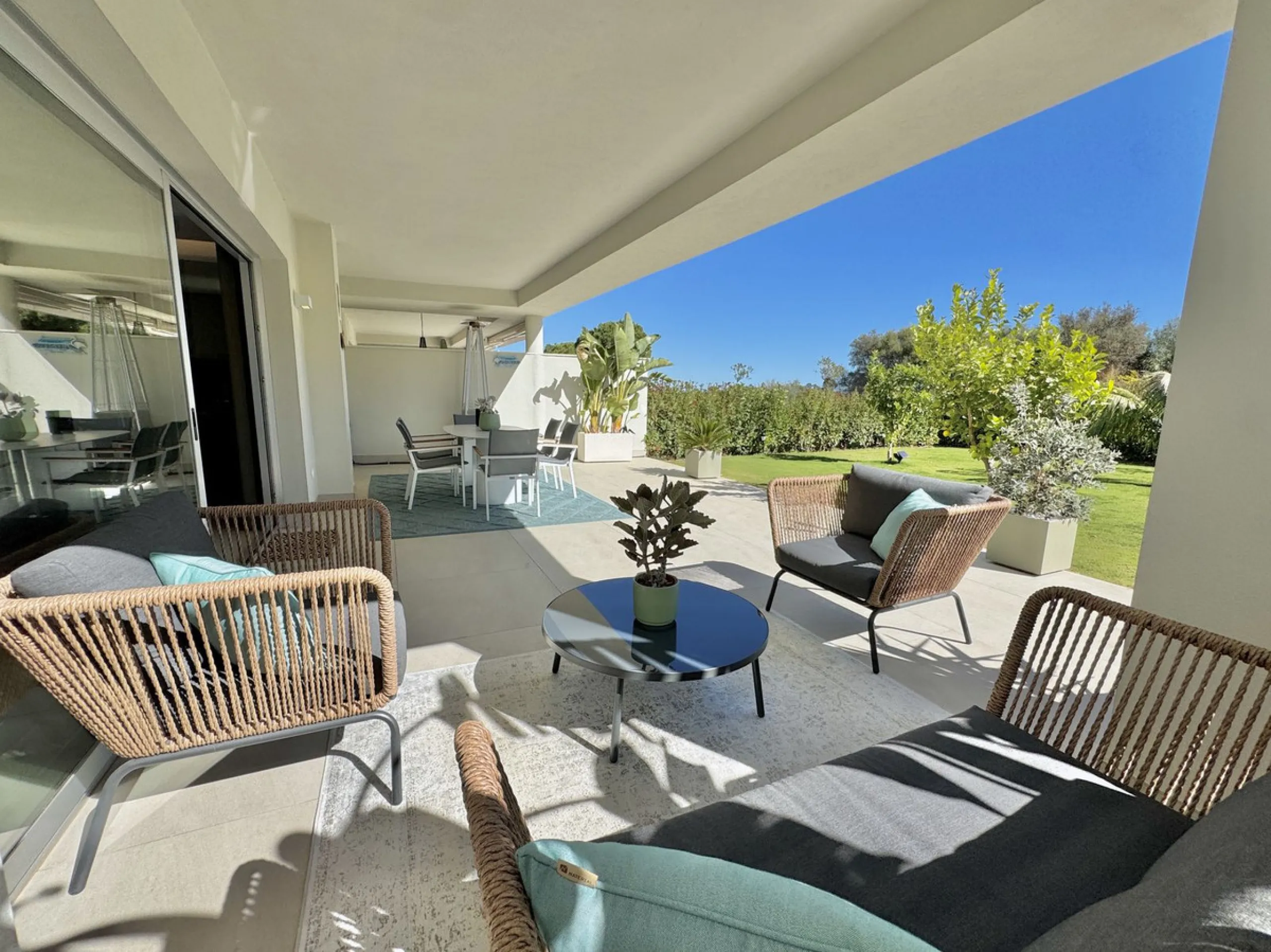 Spectacular (2024 Built) 3 bed luxury garden apartment set in La Cala Golf Resorts's latest new development. Only 7 mins walk to clubhouse / Spa & 10 mins drive to beach.