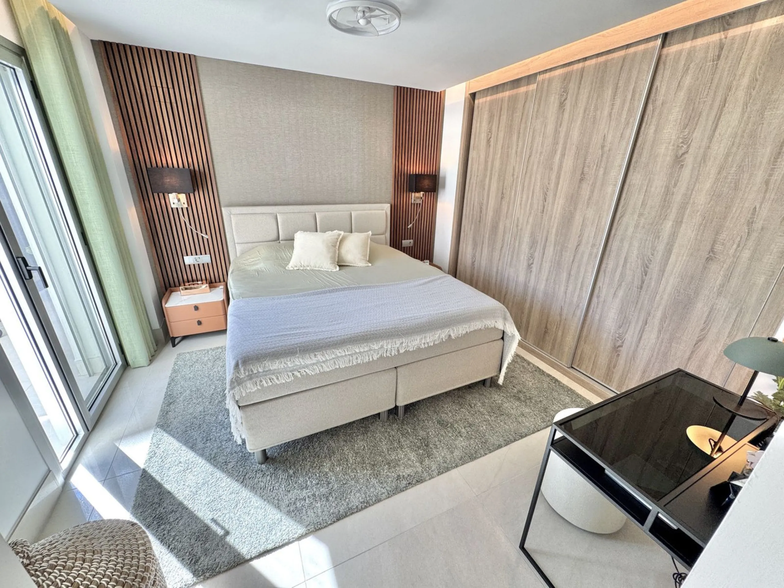 Spectacular (2024 Built) 3 bed luxury garden apartment set in La Cala Golf Resorts's latest new development. Only 7 mins walk to clubhouse / Spa & 10 mins drive to beach.