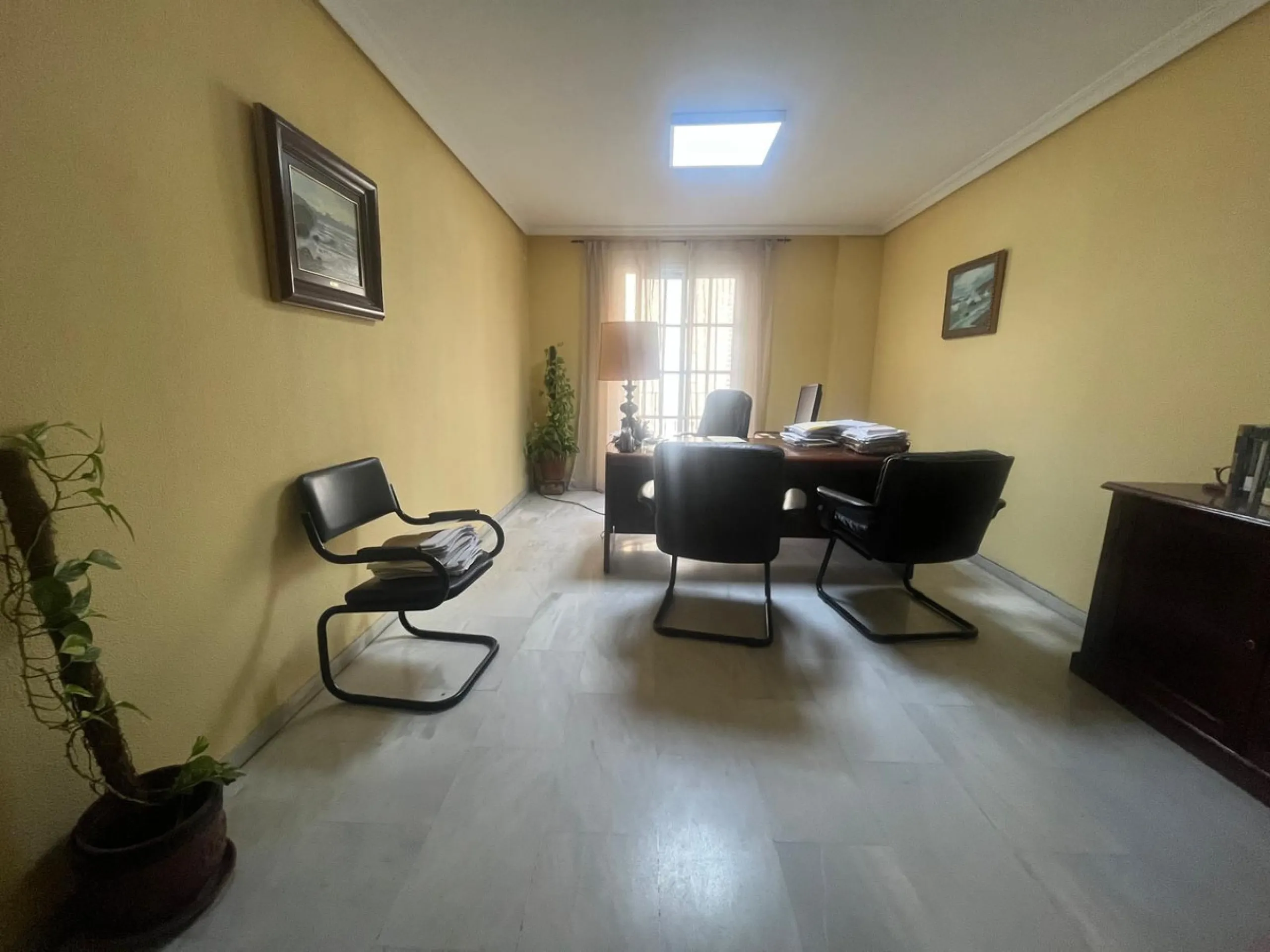 Middle Floor Apartment, Estepona, Costa del Sol.
