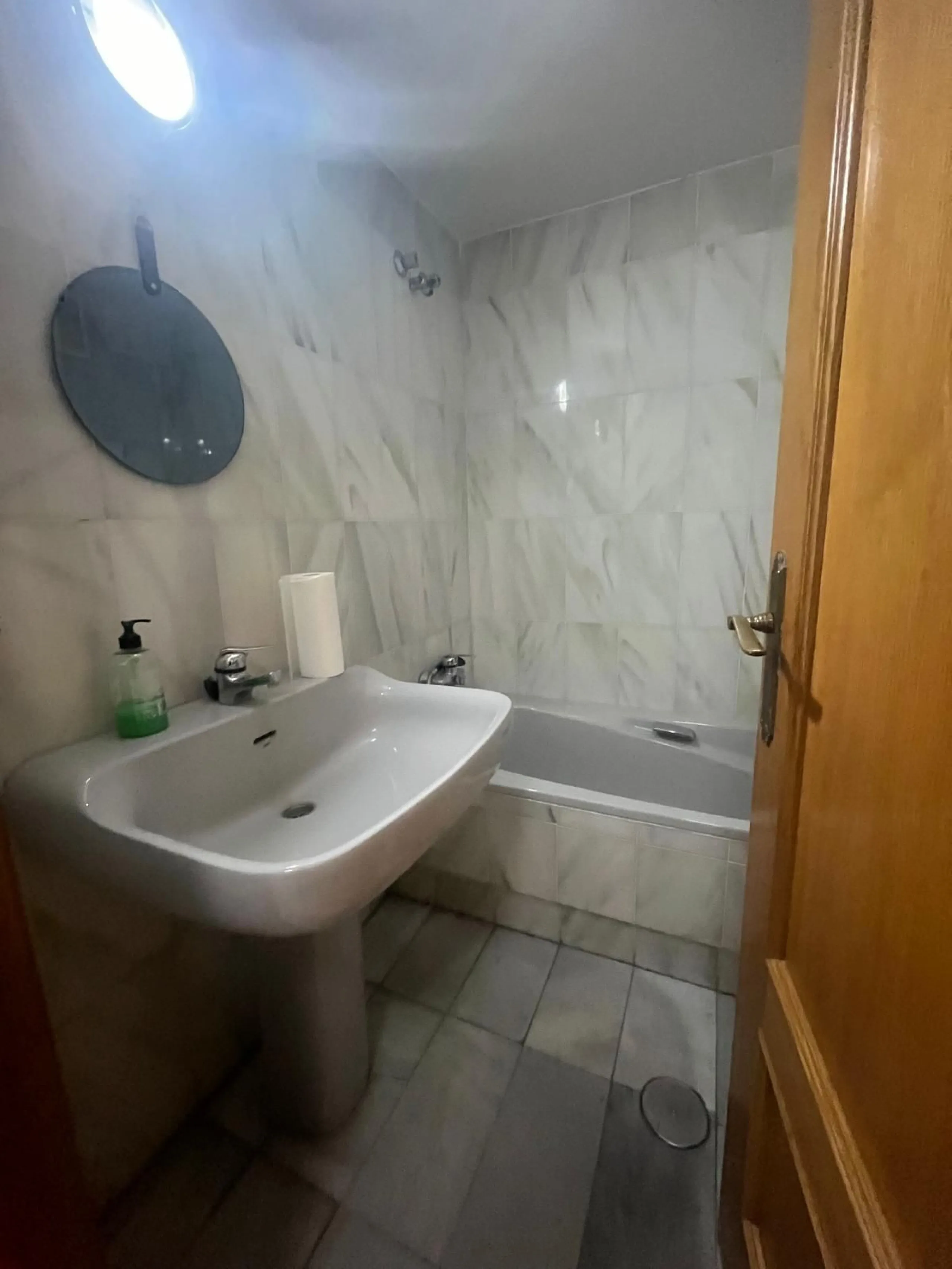 Middle Floor Apartment, Estepona, Costa del Sol.