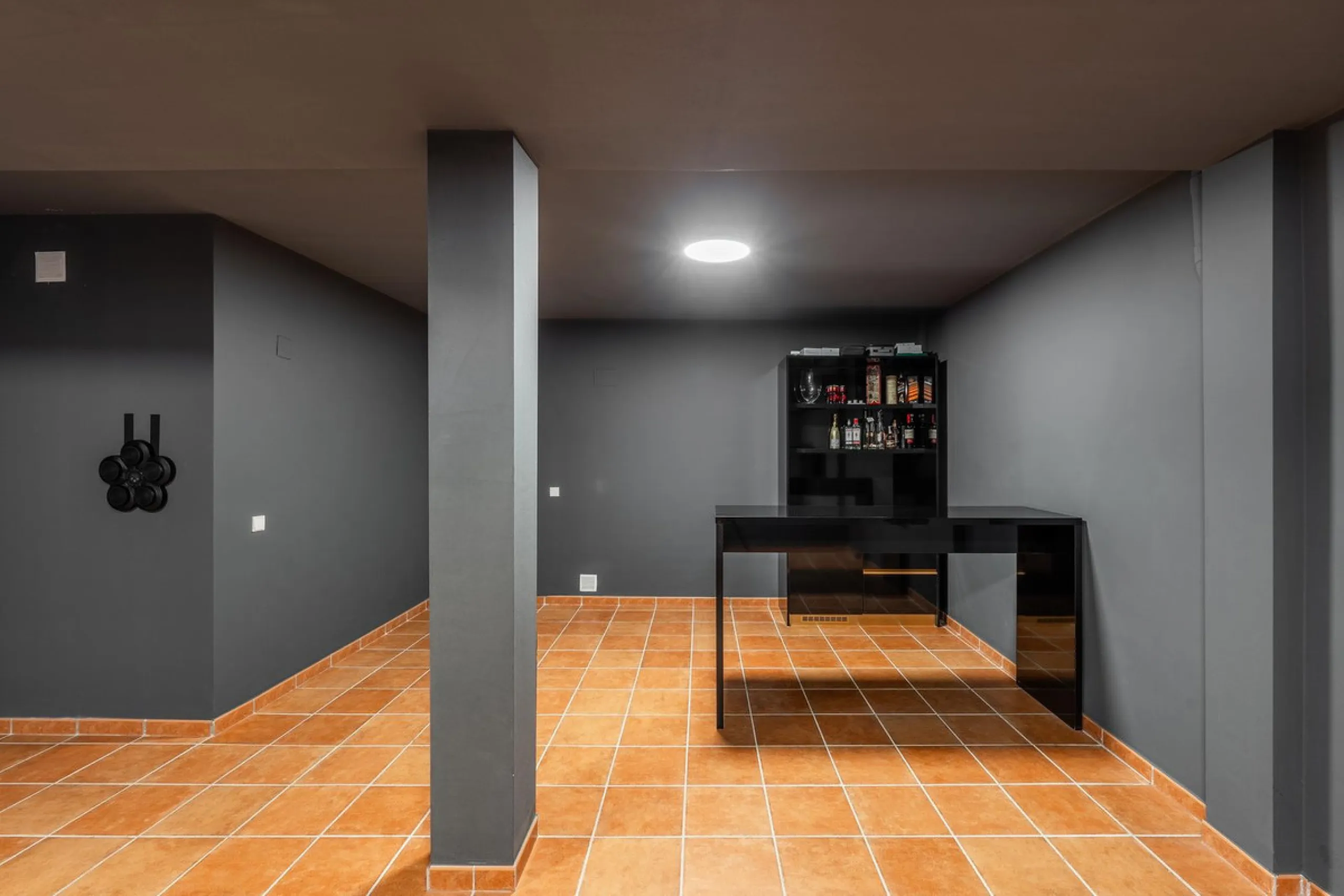 Delivery in 2023. AGRA RESIDENCIAL is an exclusive residential of 47 townhouses in the heart of golf on the Costa del Sol, next to El Campanario Golf & Country House