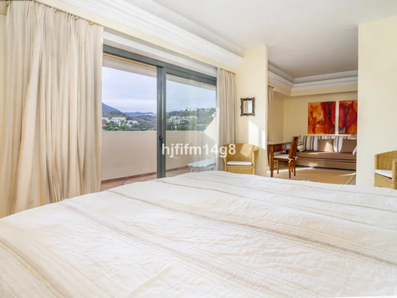 This elegant two-bedroom duplex penthouse for sale in Lorcrigolf offers a unique opportunity to enjoy refined living in one of Nueva Andalucía's most sought-after residential areas. Originally designed as a three-bedroom property, it can easily be reconve